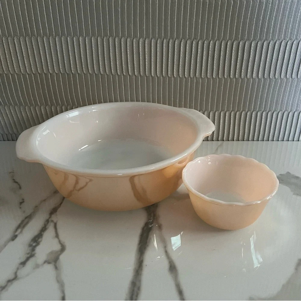 Set of 2 FIRE KING PEACH LUSTRE Dishes 1.5 Casserole & Dessert Bowl Vintage MCM